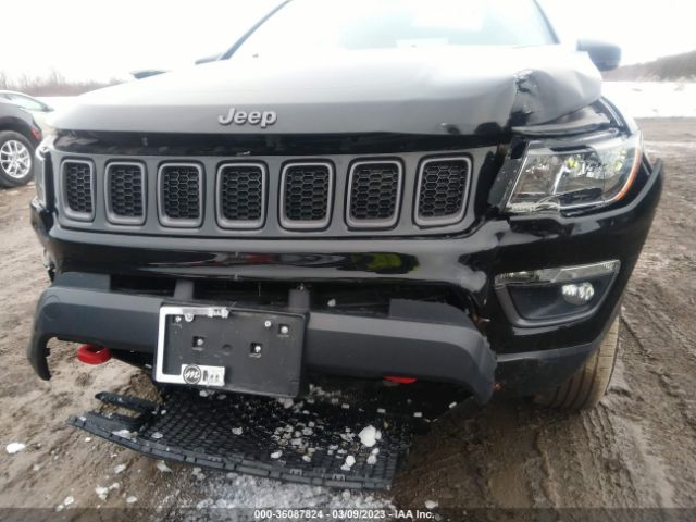 3C4NJDDBXJT419385 Jeep Compass Trailhawk