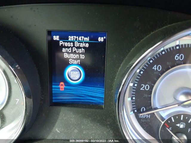 Chrysler 300 2014 2C3CCAAGXEH157208 Image 8
