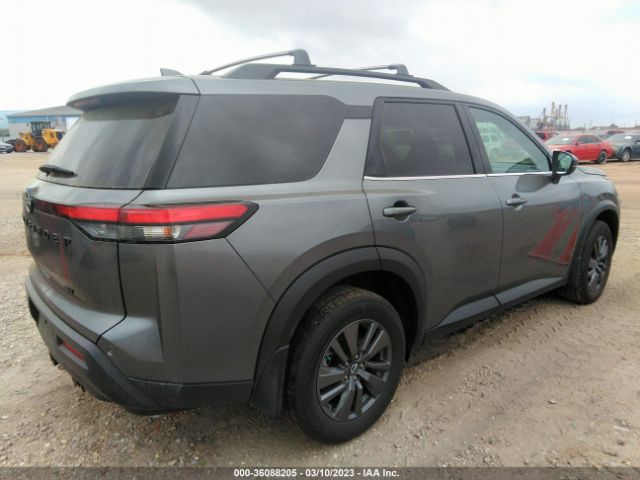 5N1DR3BBXNC215121 Nissan Pathfinder Sv