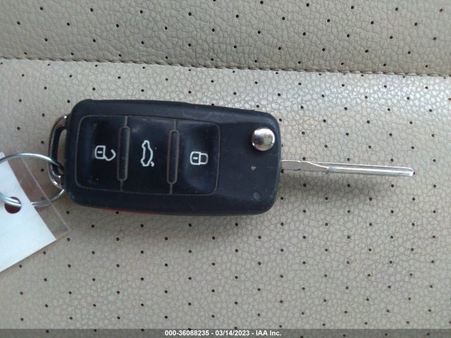 Volkswagen Tiguan 2013 WVGBV3AXXDW619419 Image 3
