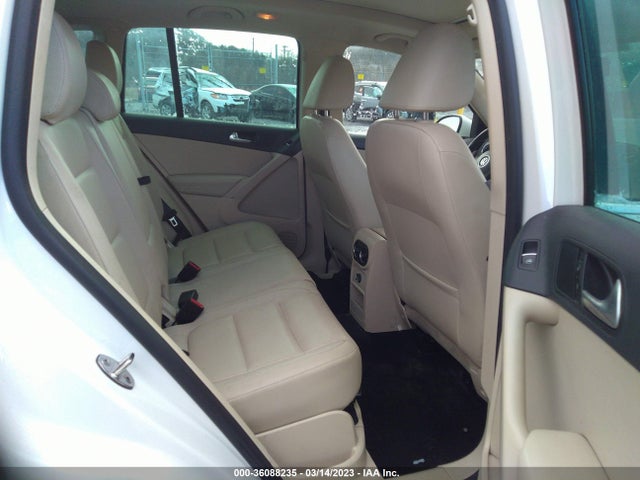 Volkswagen Tiguan 2013 WVGBV3AXXDW619419 Image 9