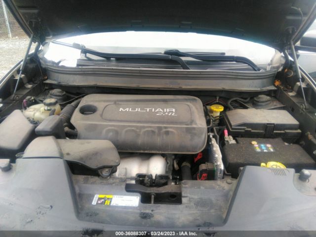 1C4PJLCB5EW126448 Jeep Cherokee Latitude
