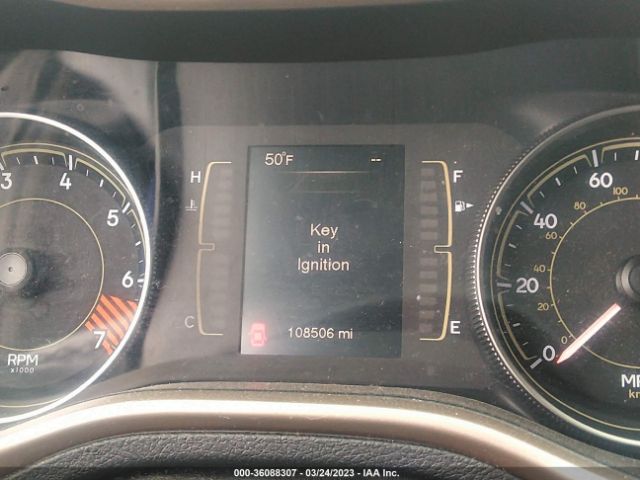 1C4PJLCB5EW126448 Jeep Cherokee Latitude