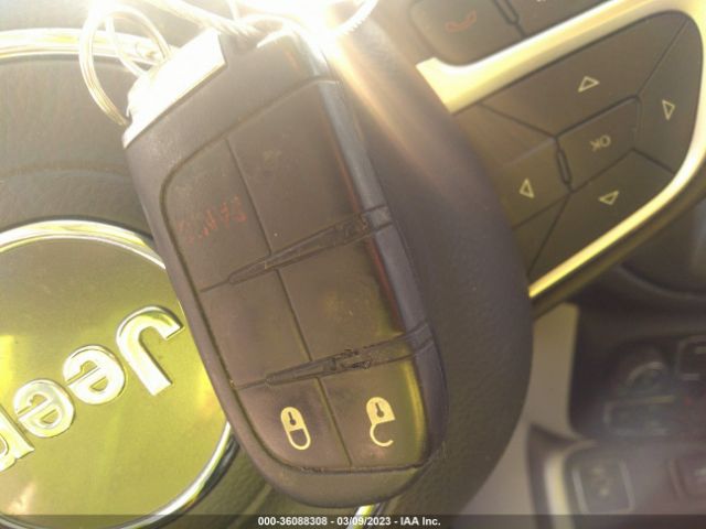 3C4NJCBB3LT129411 Jeep Compass Latitude