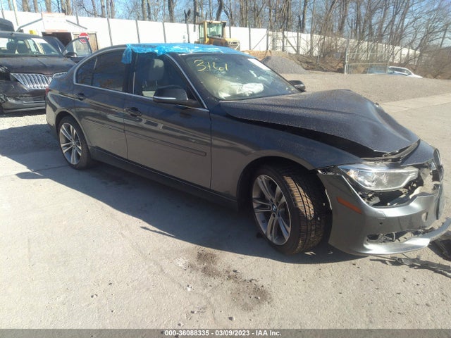 2015 WBA3B9G53FNR93161 main image