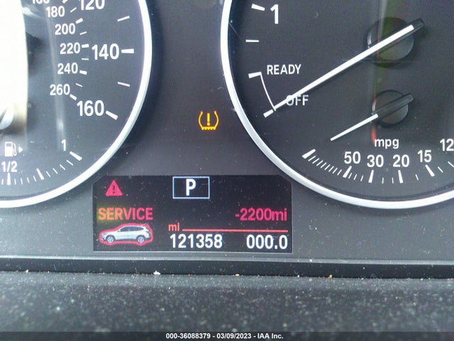 2017 BMW X1, VIN: WBXHU7C32HP925374