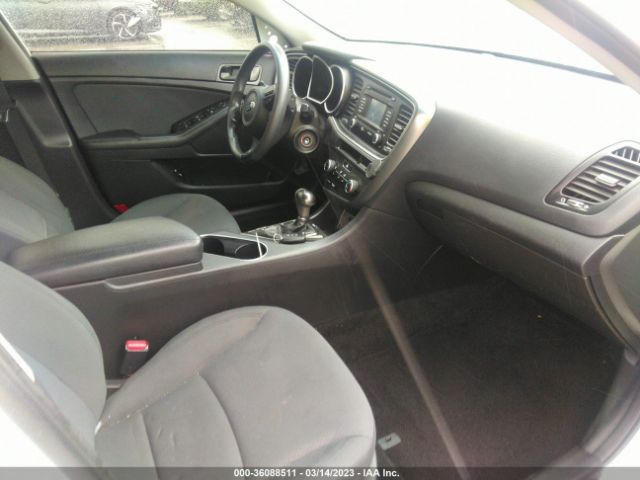 KNAGM4A75F5584460 KIA Optima Lx