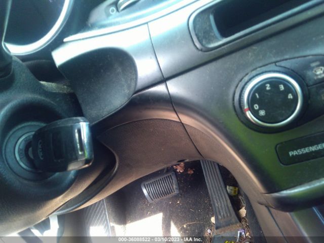 5XXGM4A71FG427779 KIA Optima Lx