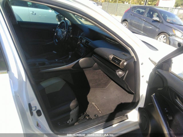 2016 LEXUS IS 200T VIN: JTHBA1D27G5036089
