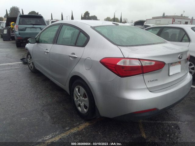 KNAFK4A60E5120645 KIA FORTE LX