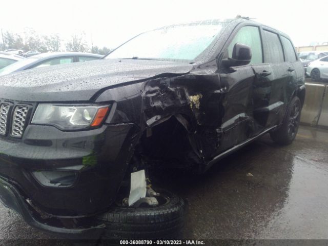 1C4RJEAG5HC868793 Jeep Grand Cherokee Altitude