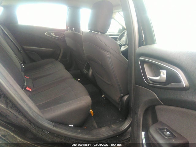 Chrysler 200 Limited 2016 1C3CCCAB6GN163811 Image 10