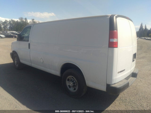 Chevrolet EXPRESS CARGO VAN 2018 1GCWGAFPXJ1208575 Image 4
