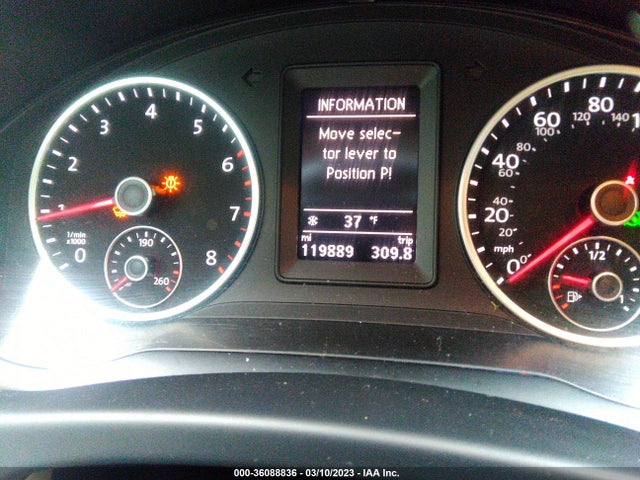2016 VOLKSWAGEN TIGUAN S VIN: WVGAV7AX3GW589672