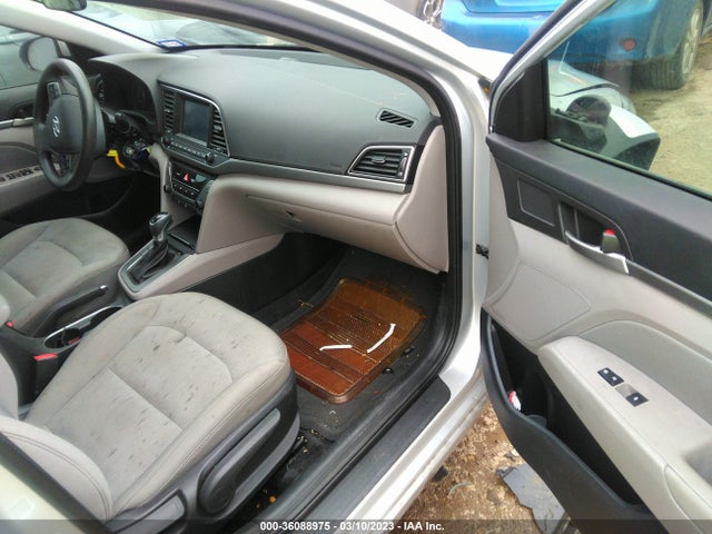 Hyundai ELANTRA SEL 2018 5NPD84LF8JH241374 Image 6