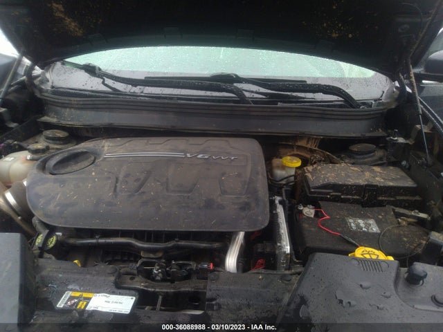 1C4PJMLX1JD599299 Jeep Cherokee Latitude Plus