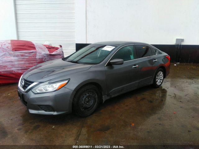 1N4AL3AP2HC260778 Nissan Altima 2.5 S