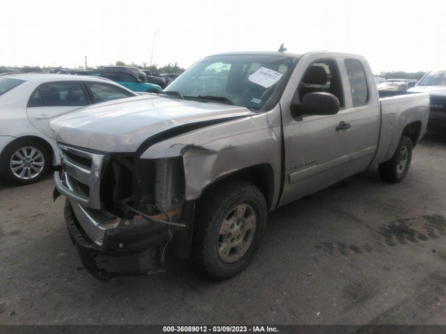 2008 CHEVROLET SILVERADO 1500 LT W/1LT VIN: 2GCEK19J581261027