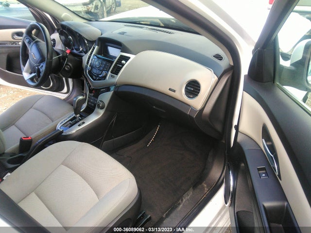 Chevrolet Cruze 1lt 2014 1G1PC5SB8E7446017 Image 5