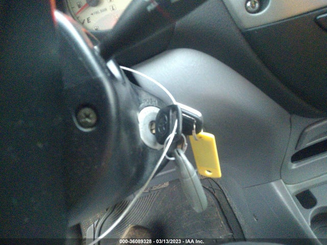 Toyota RAV4 2003 JTEGH20V230099659 Image 3