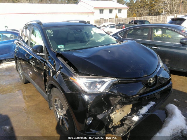 Toyota Rav4 Xle 2017 2T3RFREV0HW679001 Image 1