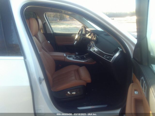 5UXCW2C59KL086147 BMW X7 Xdrive40i