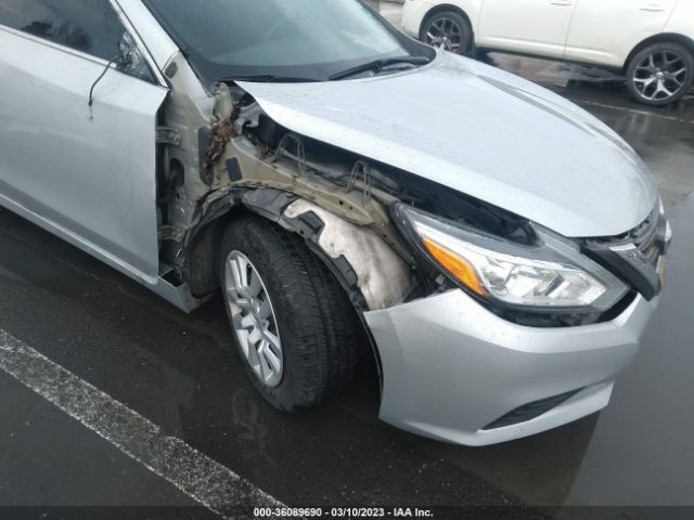 1N4AL3AP4HN305742 Nissan ALTIMA 2.5