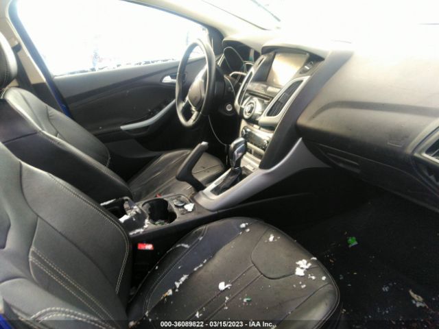 1FADP3F23EL305706 Ford FOCUS SE