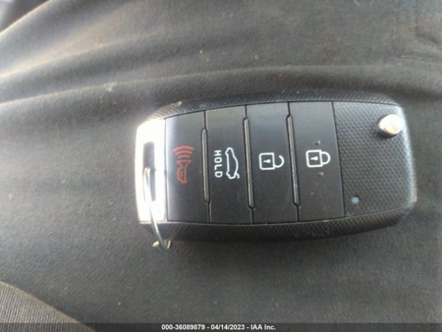 5XXGM4A71FG446798 KIA Optima Lx