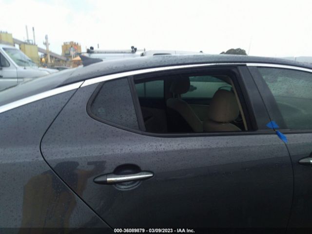5XXGM4A71FG446798 KIA Optima Lx