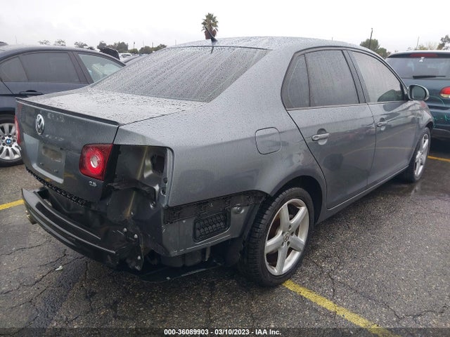 2010 VOLKSWAGEN JETTA SEDAN LIMITED VIN: 3VWAZ7AJ8AM127441