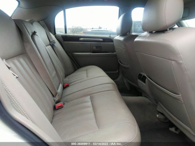1LNHM81W66Y649669 Lincoln Town Car
