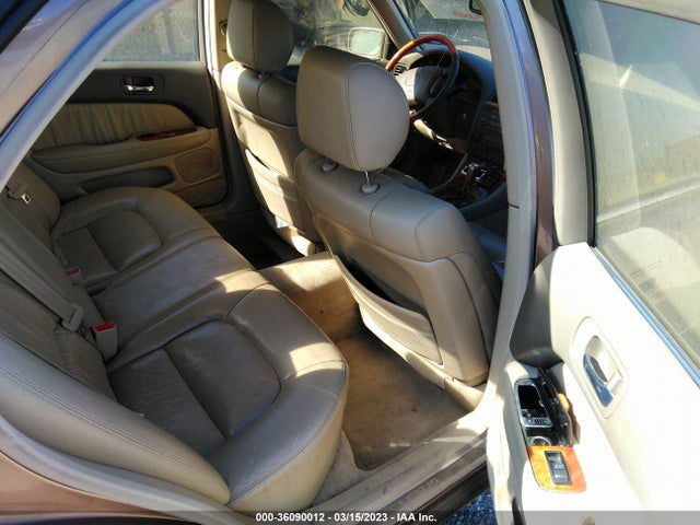 JT8BH28F8W0121047 Lexus LS 400 LUXURY SDN