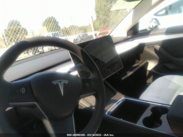 5YJ3E1EA8PF426309 Tesla MODEL 3