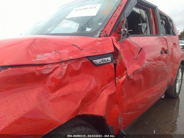 KNDJP3A55F7781819 KIA SOUL +