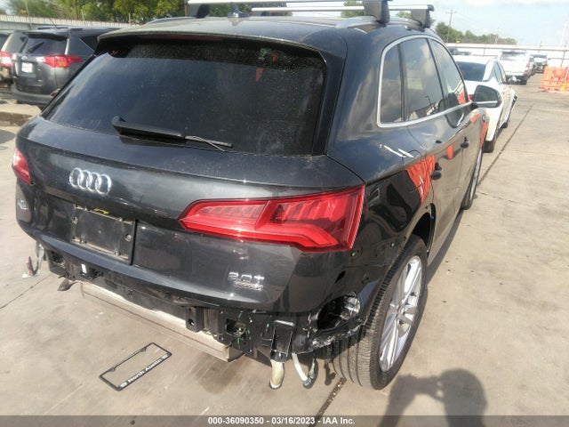 WA1CNBFY1J2024038 Audi Q5 Prestige/tech Prestige