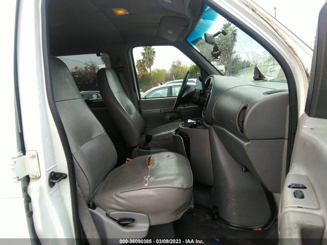 1998 FORD CLUB WAGON XL/XLT VIN: 1FMRE1166WHA81657