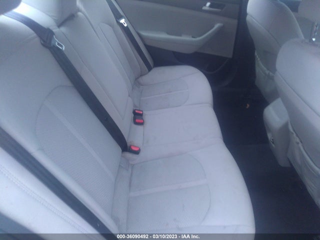 2015 HYUNDAI SONATA 2.4L SE VIN: 5NPE24AFXFH073205