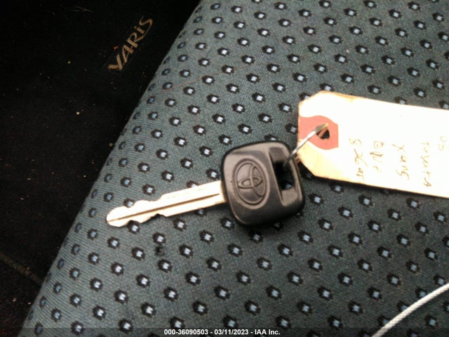Toyota Yaris 2008 JTDJT923385170276 Image 3