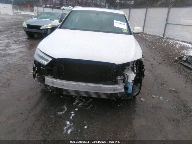 WA1GFCFS5GR015259 Audi Q3 Prestige