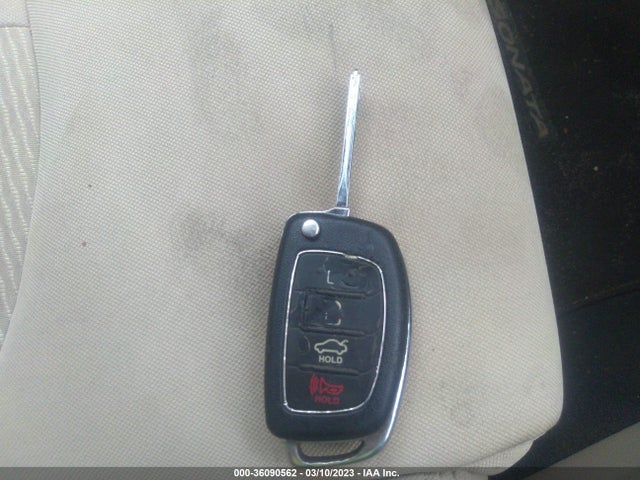 Hyundai SONATA SE 2017 5NPE24AF1HH513959 Image 11
