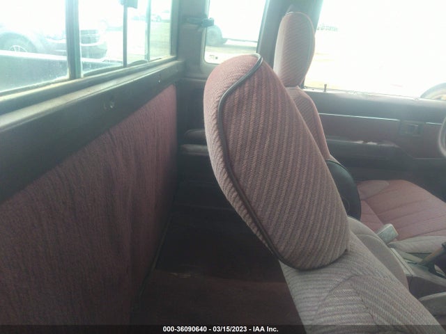 Nissan D21 King Cab 1988 1N6HD16Y5JC396708 Image 9