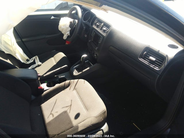 3VW267AJ1GM379263 Volkswagen Jetta Sedan 1.4t S