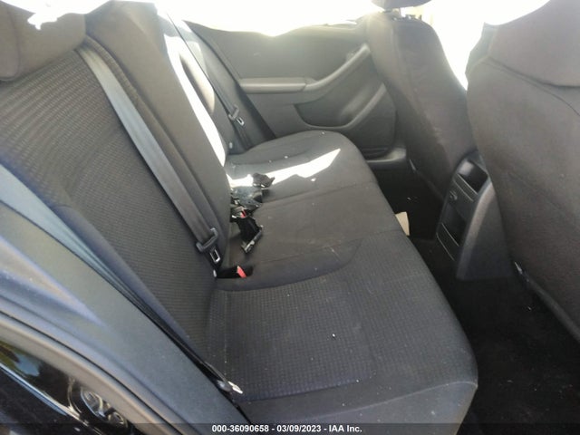 3VW267AJ1GM379263 Volkswagen Jetta Sedan 1.4t S