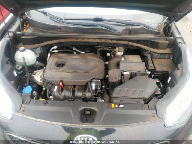 KNDPMCAC3J7387973 KIA Sportage Lx