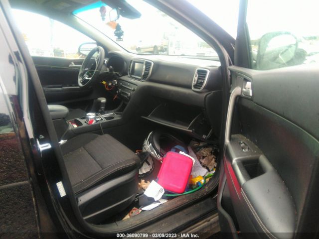KNDPMCAC3J7387973 KIA Sportage Lx