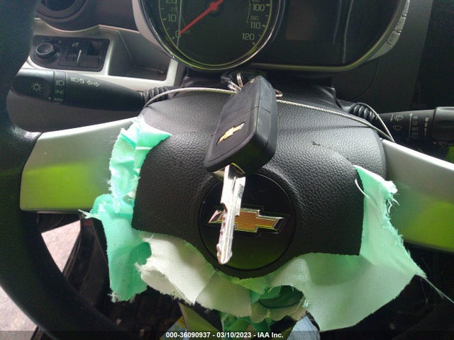 Chevrolet Spark Lt 2014 KL8CD6S9XEC412134 Image 3