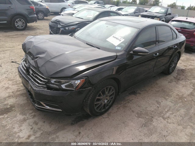 1VWLA7A38KC005067 Volkswagen Passat 2.0t Wolfsburg Edition
