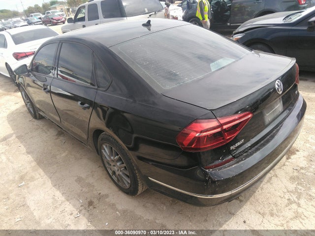 1VWLA7A38KC005067 Volkswagen Passat 2.0t Wolfsburg Edition