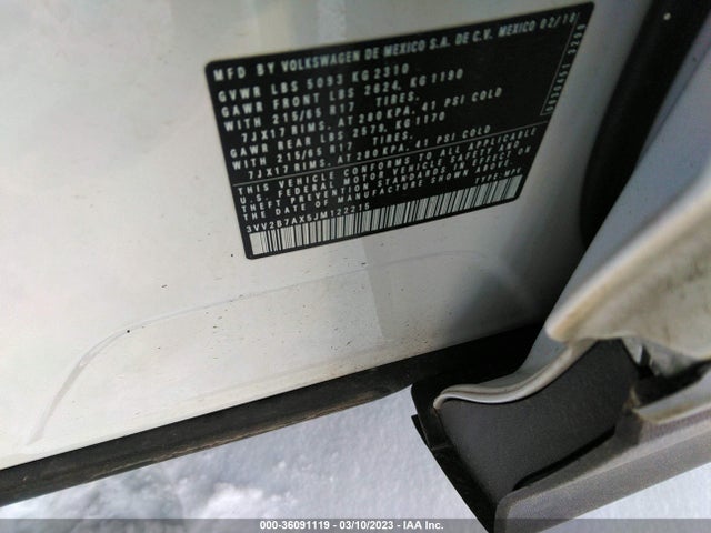 3VV2B7AX5JM122215 Volkswagen Tiguan Sel/se